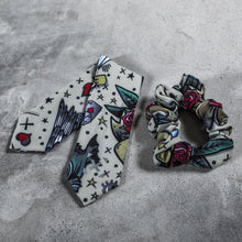 Load image into Gallery viewer, TWL - Crunch Scrunchie - NAUTICAL
